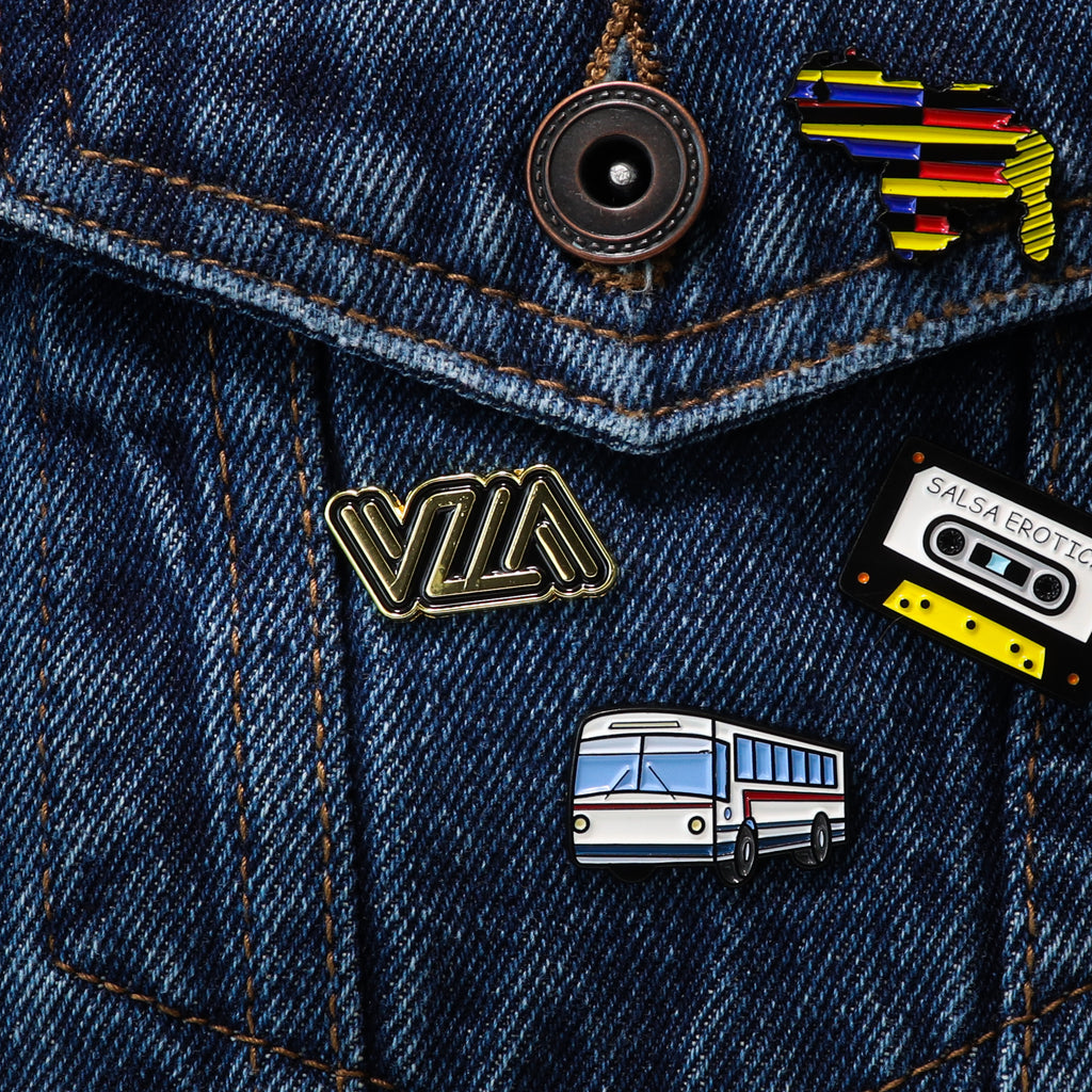 Pin de VZLA Golden Logo